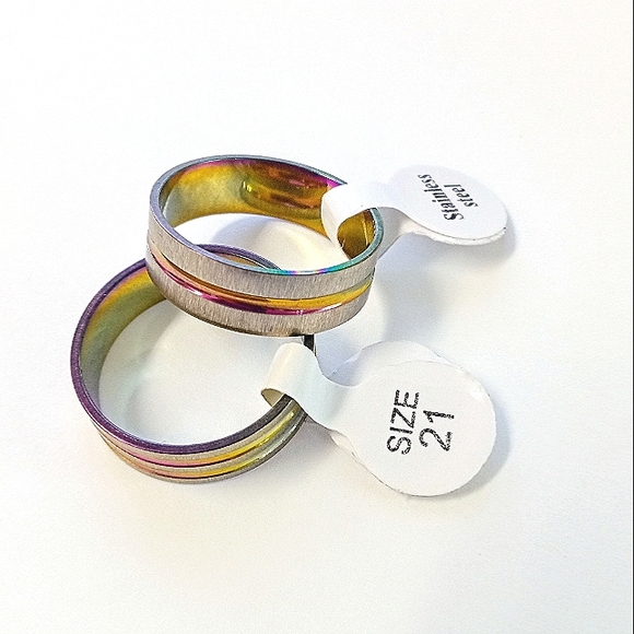 Iridescent Multi-Color Stackable Ring Set - Picture 5 of 6